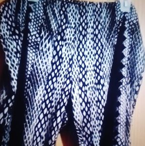 Copy - Just be snakeskin shorts 3x new A-14